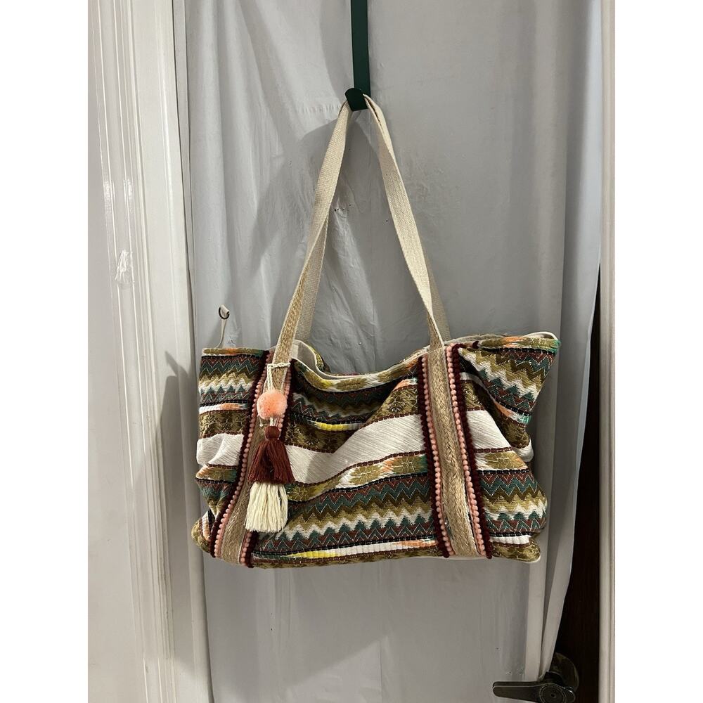 Astrid Multicolor Tote Bag Pompom Tassle Aztec Boho 22x12x6